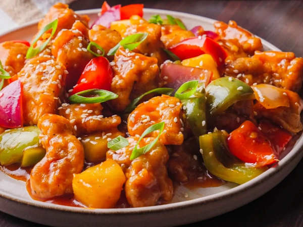Crispy Fried Chickenballs Sweet & Sour
